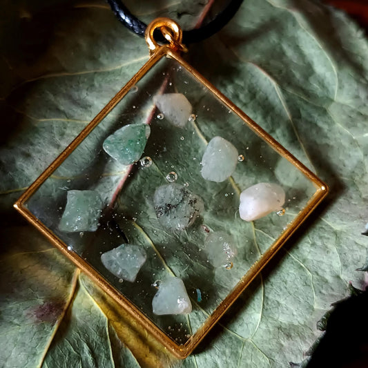 Aventurine Necklace with Copper Pendant – Healing Crystal Encased in UV Epoxy for Abundance, Luck & Spiritual Growth